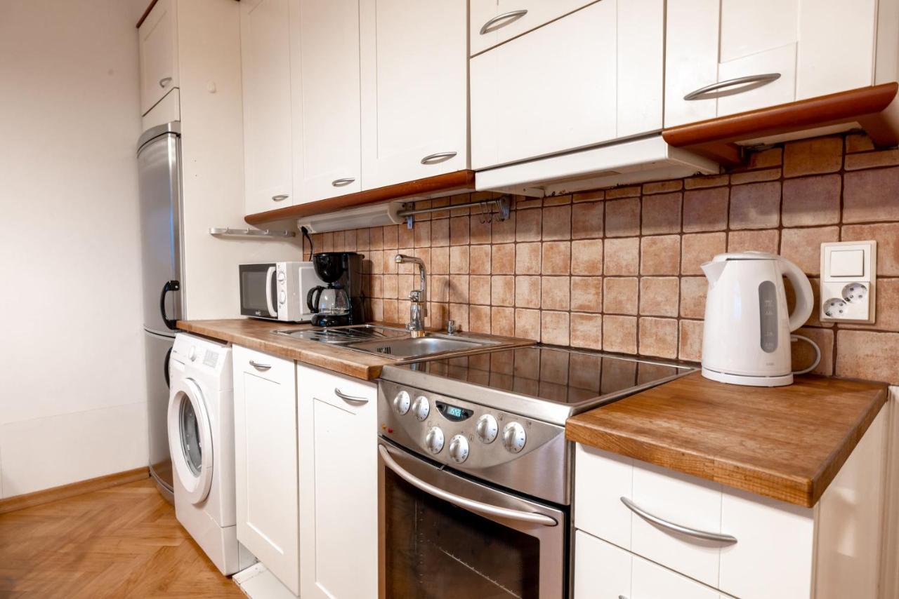 הלסינקי 2Ndhomes Cozy & Compact Top Floor Studio In Erottaja מראה חיצוני תמונה